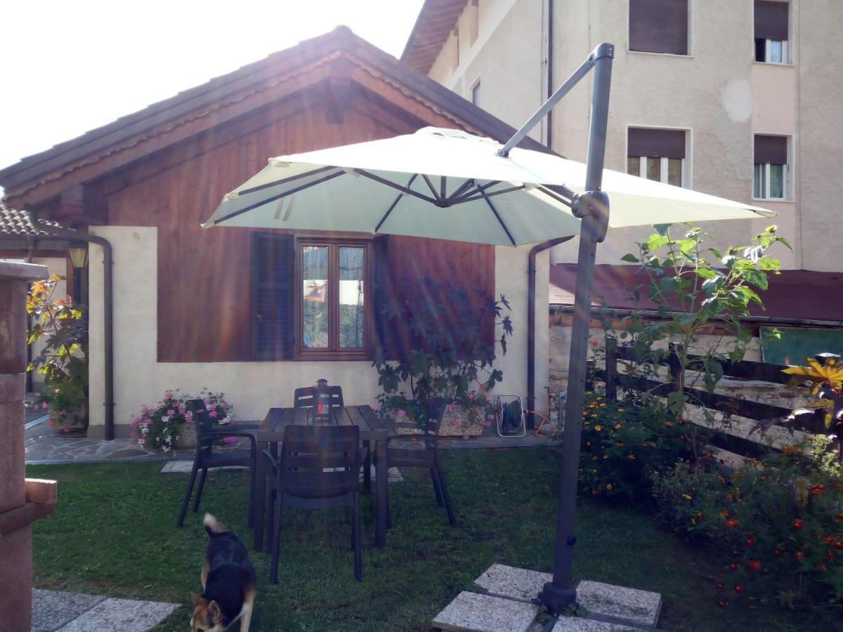 Casetta Vittorio Mezzolago Exterior foto